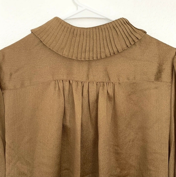Ralph Lauren Gold Pleated Blouse - Picture 5 of 10